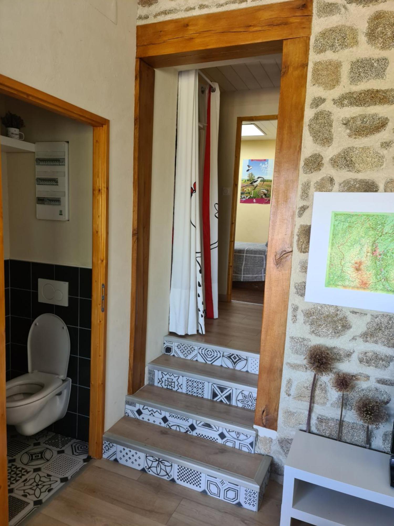 Gite Chez Tiane Saint-Flour-L'Etang エクステリア 写真